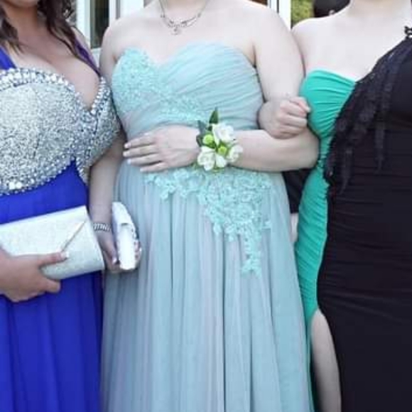 Blue & Pink strapless multi layer skirt prom dress - Picture 5 of 6